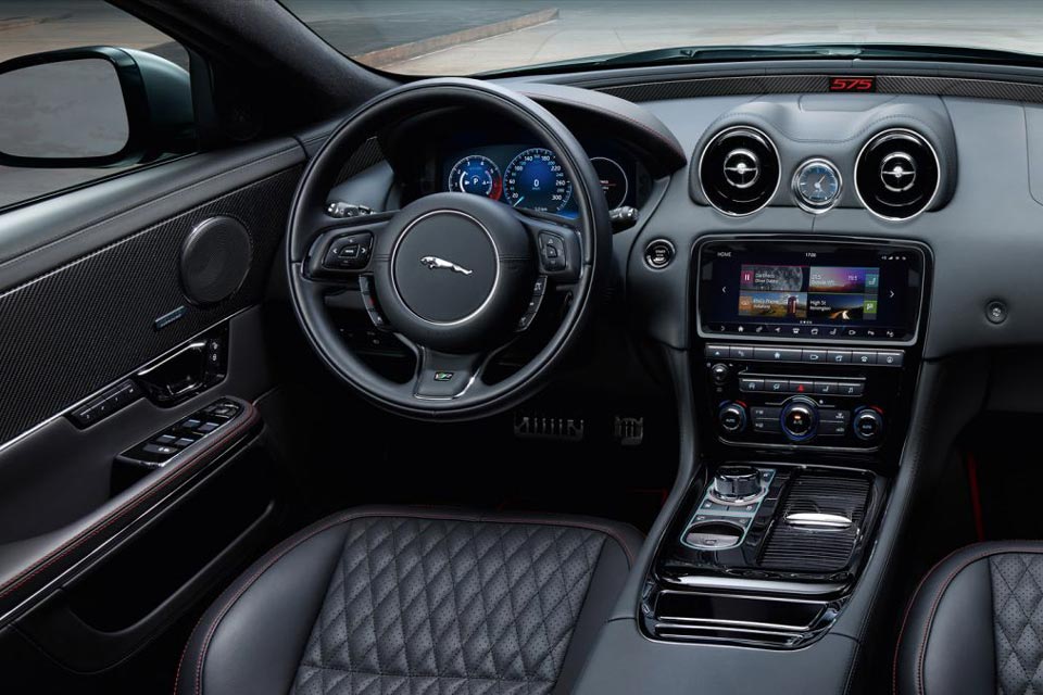Jaguar debuts 2018 XJR575 performance sedan with 575 PS Jaguar debuts 2018 XJR575 performance sedan with 575 PS