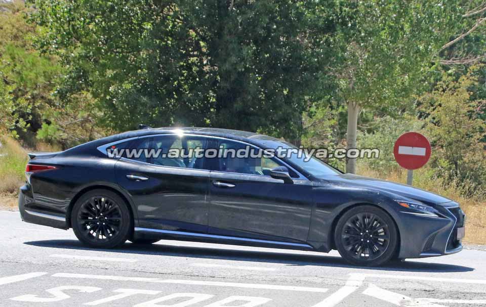 Spied: Will Lexus give the LS more power? Spied: Will Lexus give the LS more power?