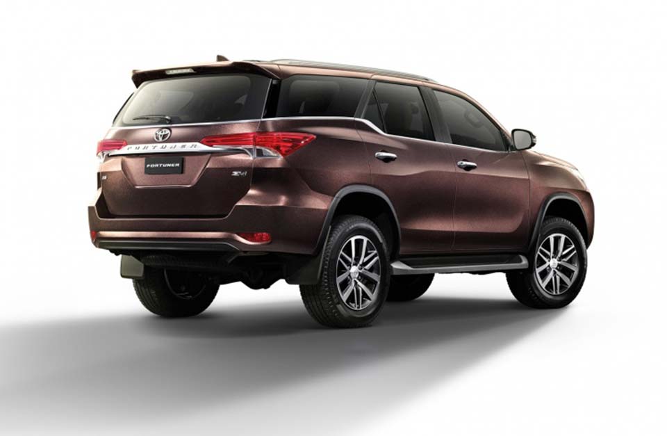 2018 Toyota Fortuner gets refreshed, 4WD for 2.4L models