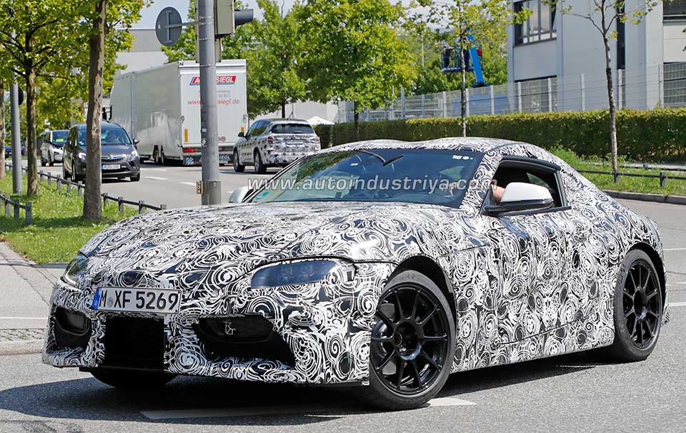 Spied: 2018 Toyota Supra spotted with headlights revealed