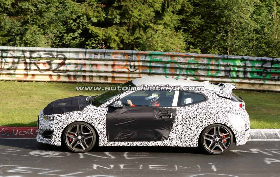 Spied: Hyundai Veloster N