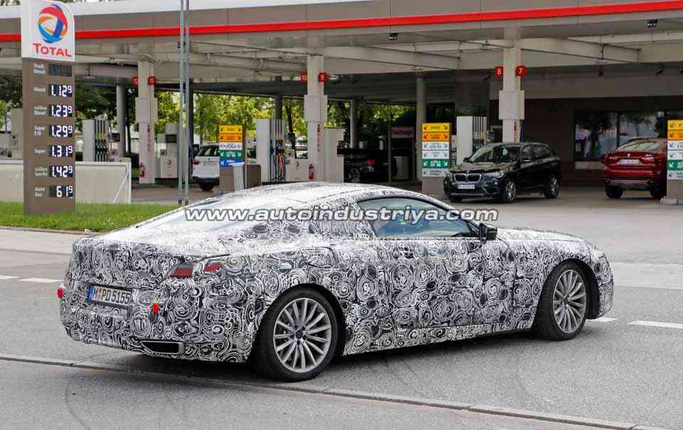 Spied: All-new BMW 8 Series spotted with production lights