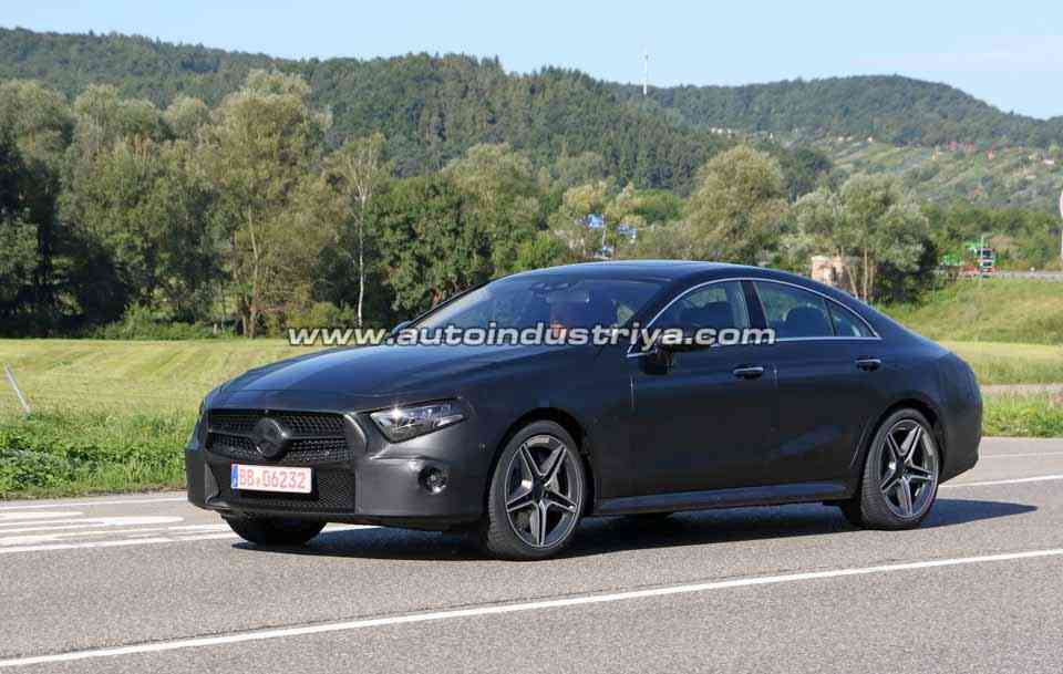Spied: Mercedes-Benz CLS