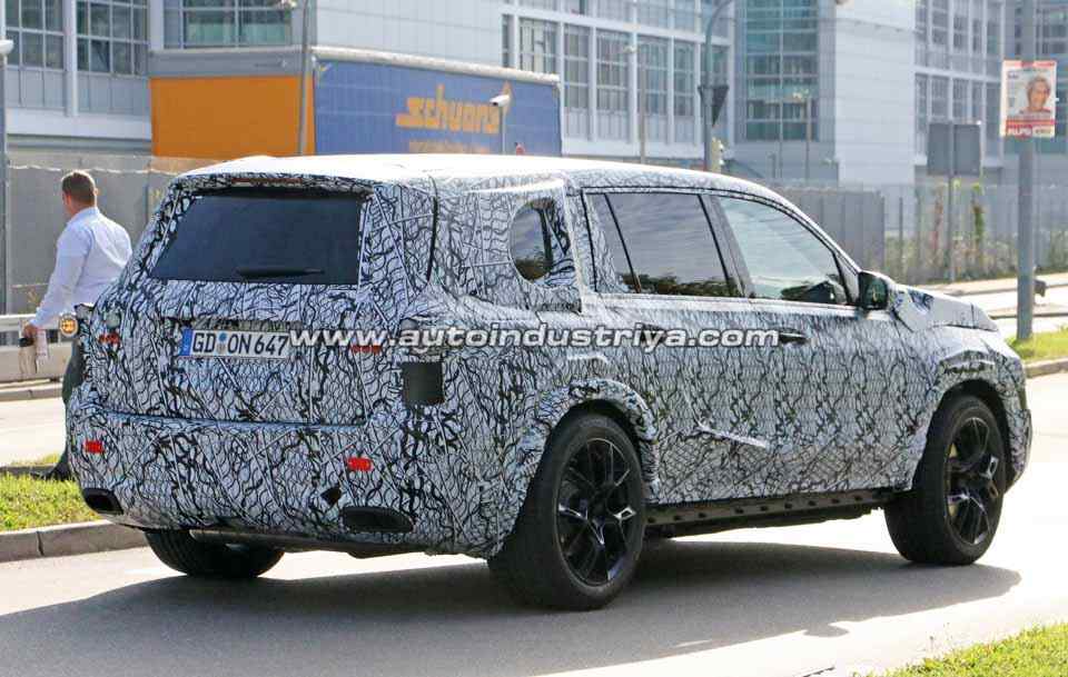 Spied: First photos of all-new Mercedes-Benz GLS