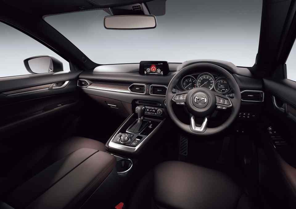 2018 Mazda CX-8 three-row crossover debuts in Japan 2018 Mazda CX-8 three-row crossover debuts in Japan