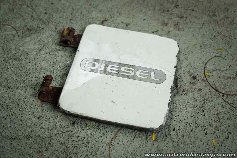 Shattered Glass: What to do when something hits your windshield