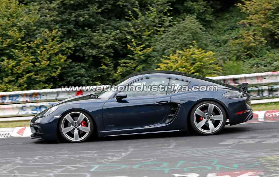 Spied: Cayman GTS