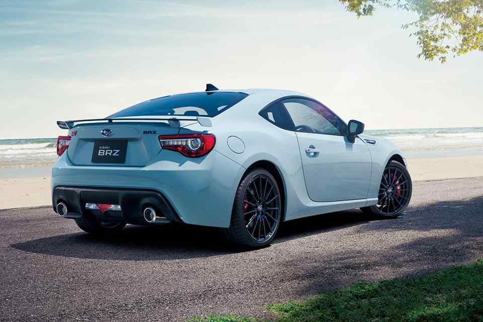 Subaru reveals hardcore S208, BRZ STI Sport for Japan