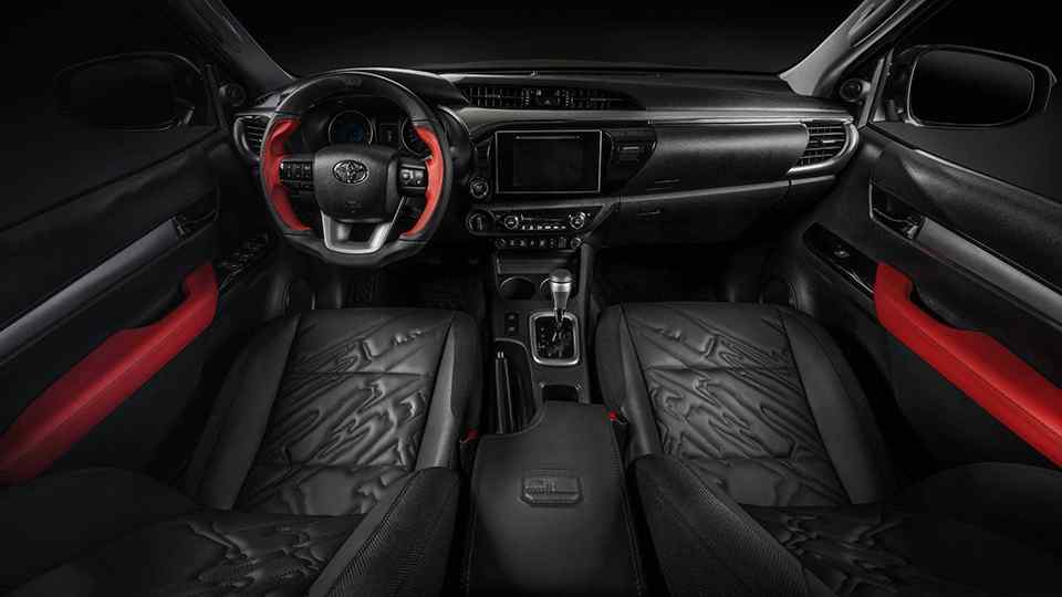Toyota Hilux by Carlex Design gets more kit, creature comforts