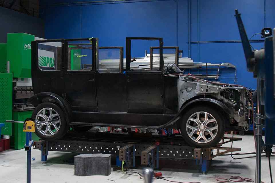 Mitsubishi Motors combines past, present and future with Re-Model A