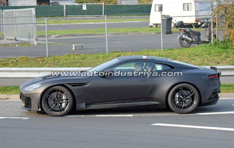 Spied: 2019 Aston Martin Vanquish seen for the first time