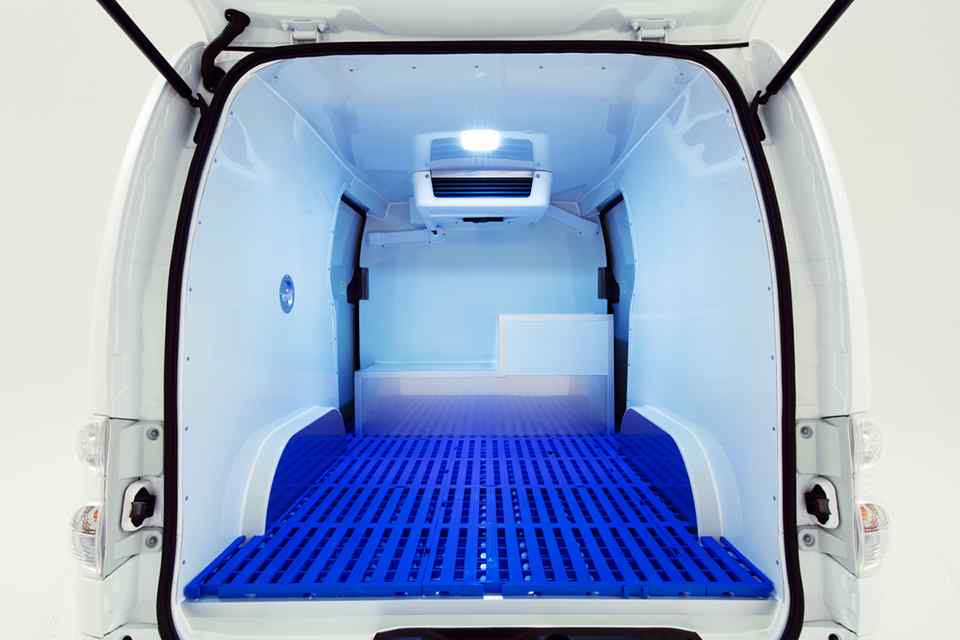 Nissan reveals e-NV200 Fridge, NV350 Paramedic concepts for Tokyo