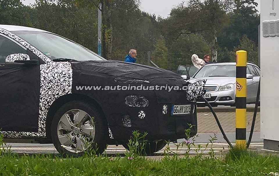 Spied: Hyundai Kona EV sighted recharging its batteries