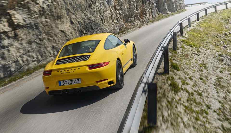 2018 Porsche 911 Carrera T