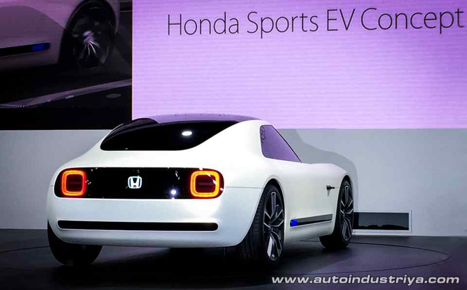 Tokyo 2017: Honda revives the S2000 spirit with the Sport EV Concept