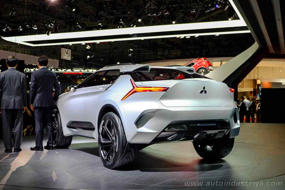 Tokyo 2017: Mitsubishi e-Evolution Concept