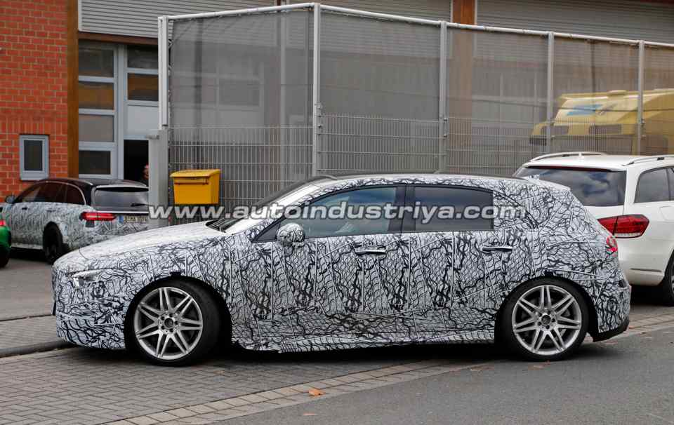 Spied: Mercedes-AMG A45 sports revised exhaust setup