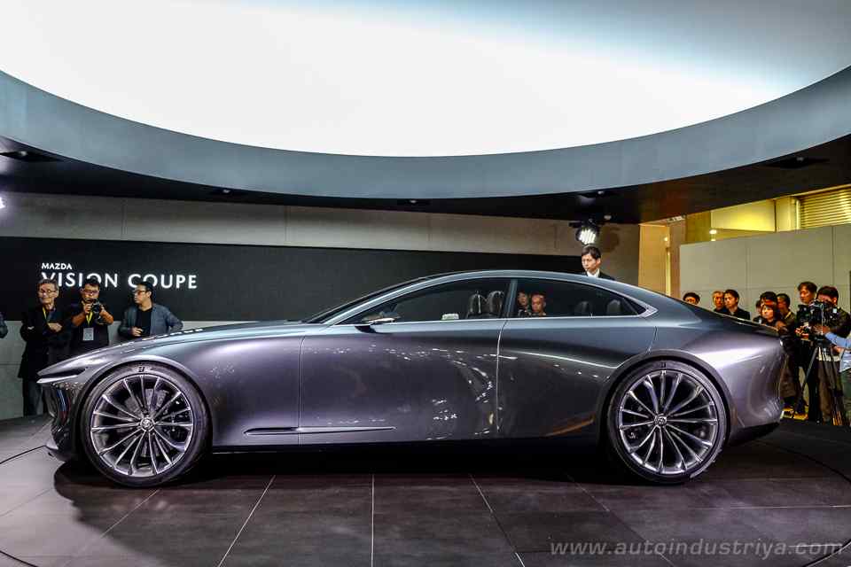Tokyo 2017: Stylish Mazda Vision Coupe Concept makes world debut