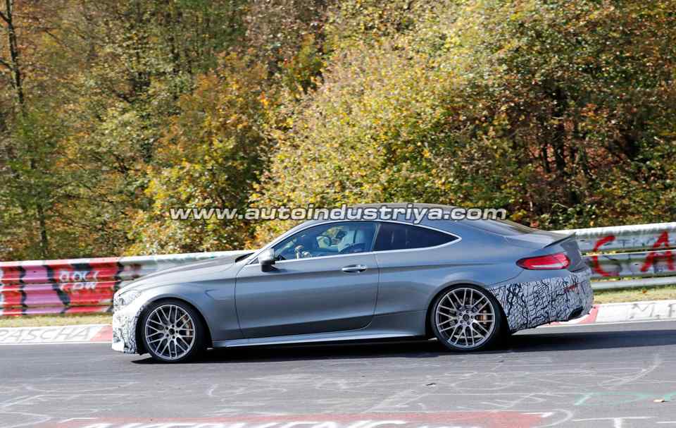 Spied: 2018 Mercedes-AMG C63 Coupe sports a new front end