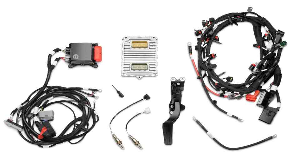 Supercharged &lsquo;Hellcrate&rsquo; Hellcat motor now available in crate form
