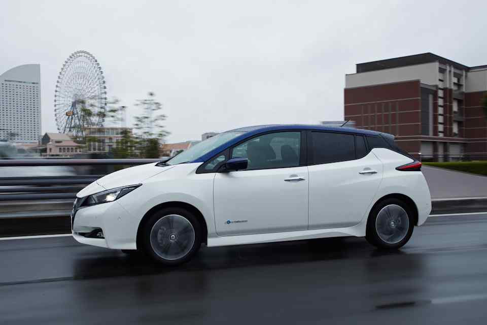 Watt's Up: Driving the 2018 Nissan Leaf EV