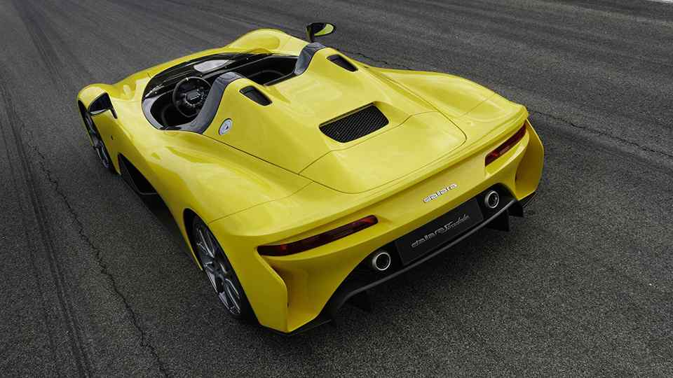 Carbon-fiber bodied Dallara Stradale revealed with 400 PS