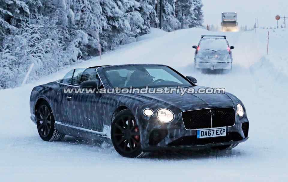Spied: Bentley Continental GTC drops its top in the snow