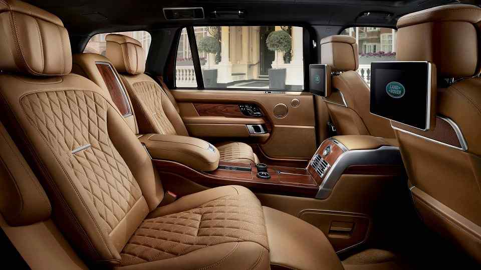 LA 2017: Range Rover SVAutobiography revealed as most luxurious SUV