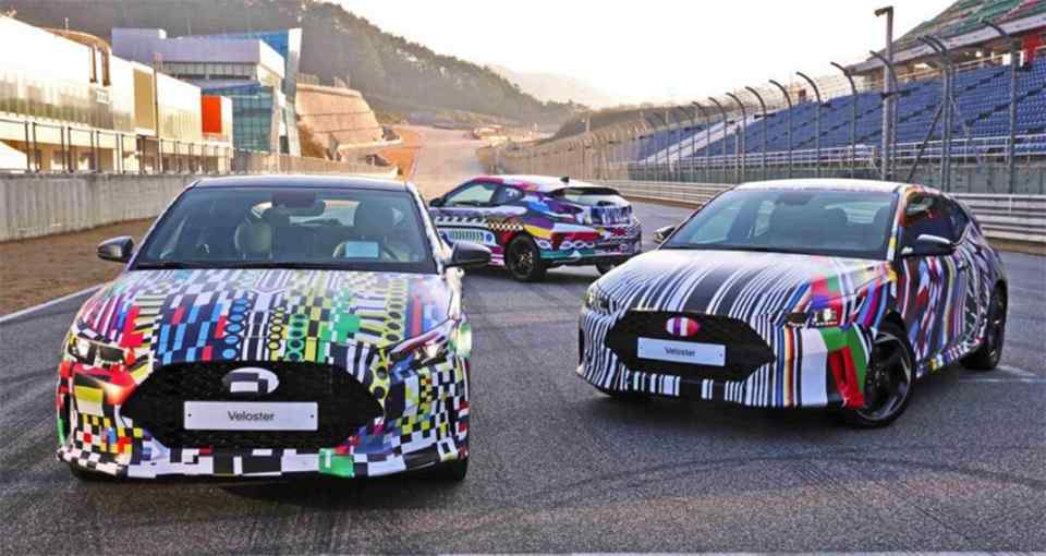 First images of 2019 Hyundai Veloster prototype released