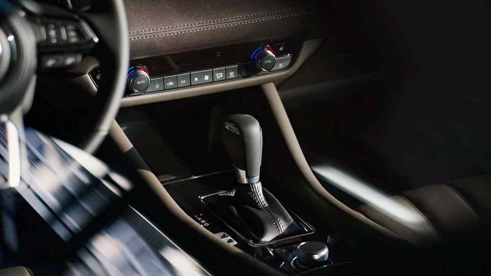 LA 2017: Refreshed Mazda6 debuts with SkyActiv Turbo option