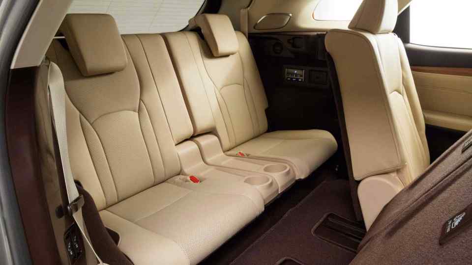 LA 2017: Lexus goes large with global reveal of RX L three-row crossovers