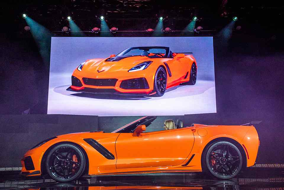 LA 2017: Chevrolet Corvette ZR1 Convertible