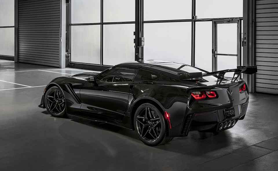 LA 2017: Chevrolet Corvette ZR1 Convertible