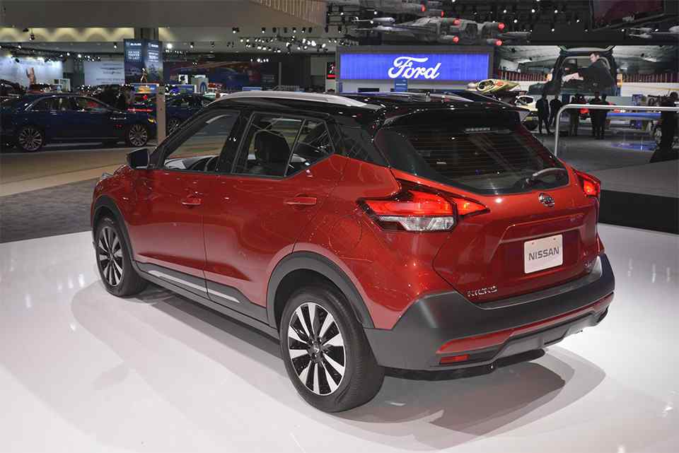 LA 2017: Nissan expands crossover lineup with all-new Kicks