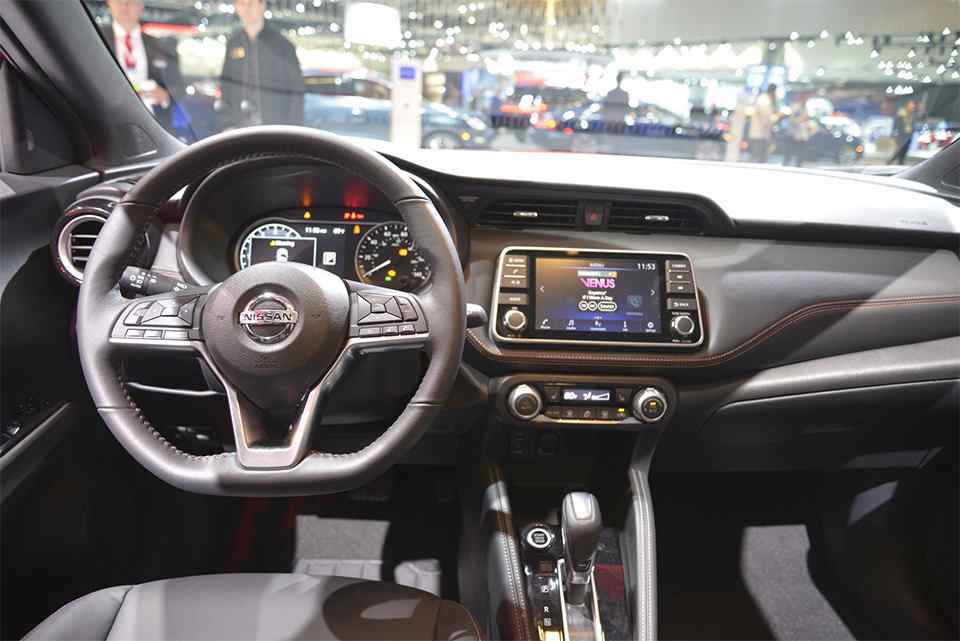LA 2017: Nissan expands crossover lineup with all-new Kicks