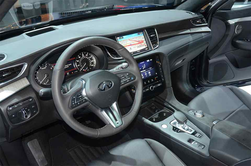 LA 2017: Turbocharged Infiniti QX50 officially breaks cover LA 2017: Turbocharged Infiniti QX50 officially breaks cover