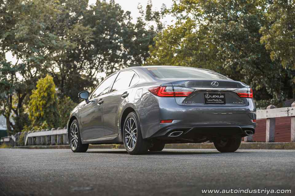 2017 Lexus ES 350