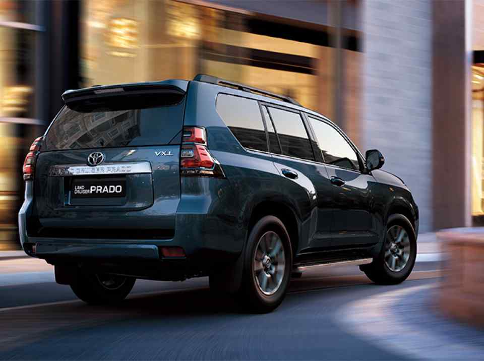 2018 Toyota Land Cruiser Prado quietly rolled out in the Philippines
