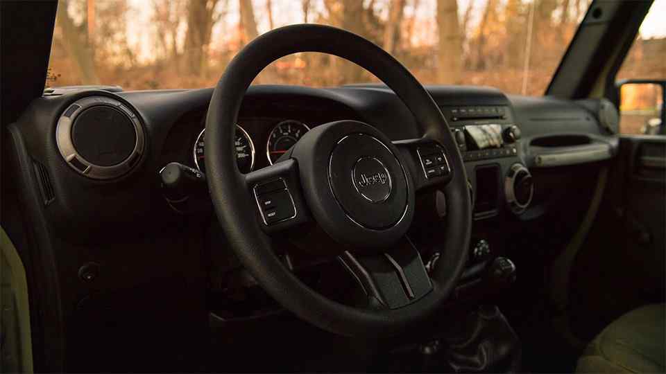 Willys-inspired Jeep Wrangler pays homage to WW2 veteran