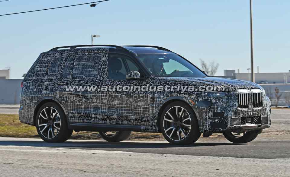 Spied: 2019 BMW X7 could get V12 power Spied: 2019 BMW X7 could get V12 power