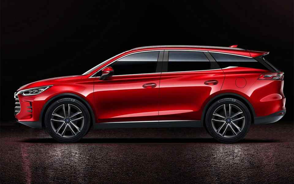 2018 BYD Tang hybrid crossover makes early reveal