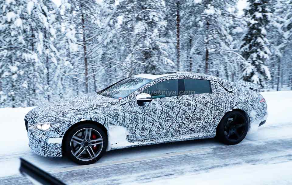 Spied: Mercedes-AMG GT4 caught playing in the snow