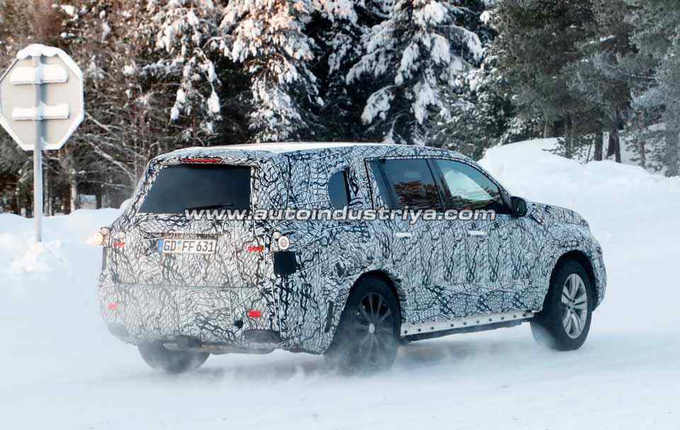 Spied: Mercedes-Benz GLS
