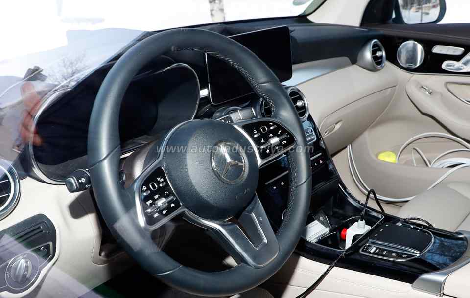 Spied: Mercedes-Benz GLC test mule previews interior update Spied: Mercedes-Benz GLC test mule previews interior update
