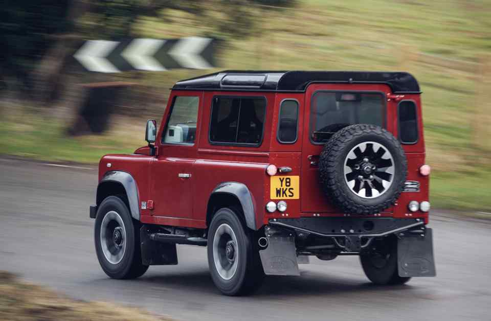 Land Rover Defender V8