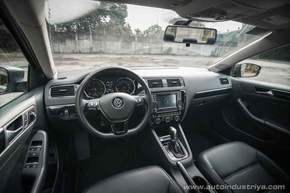 2017 Volkswagen Jetta Business Edition +