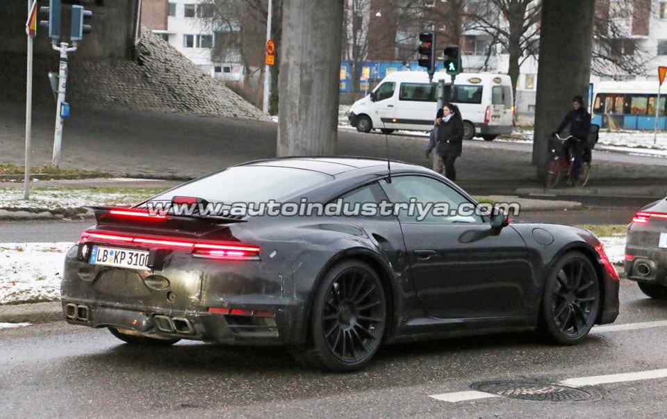 Spied: Porsche tests next-gen 911 Turbo in plain sight