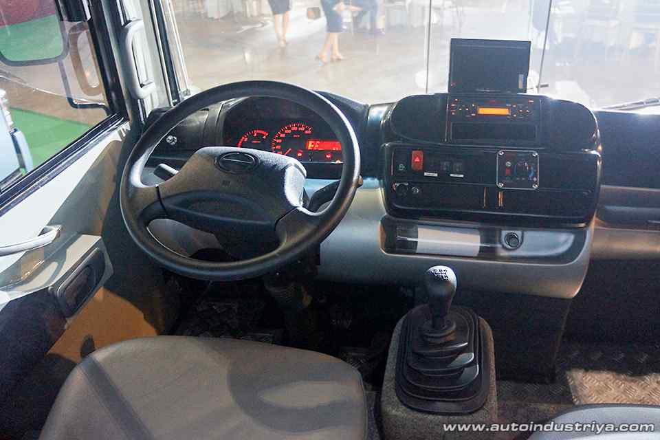 Hino Jeepney
