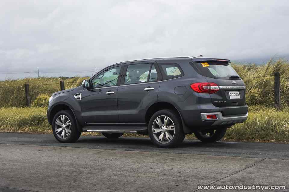 2017 Ford Everest 2.2L Titanium Premium 4x2