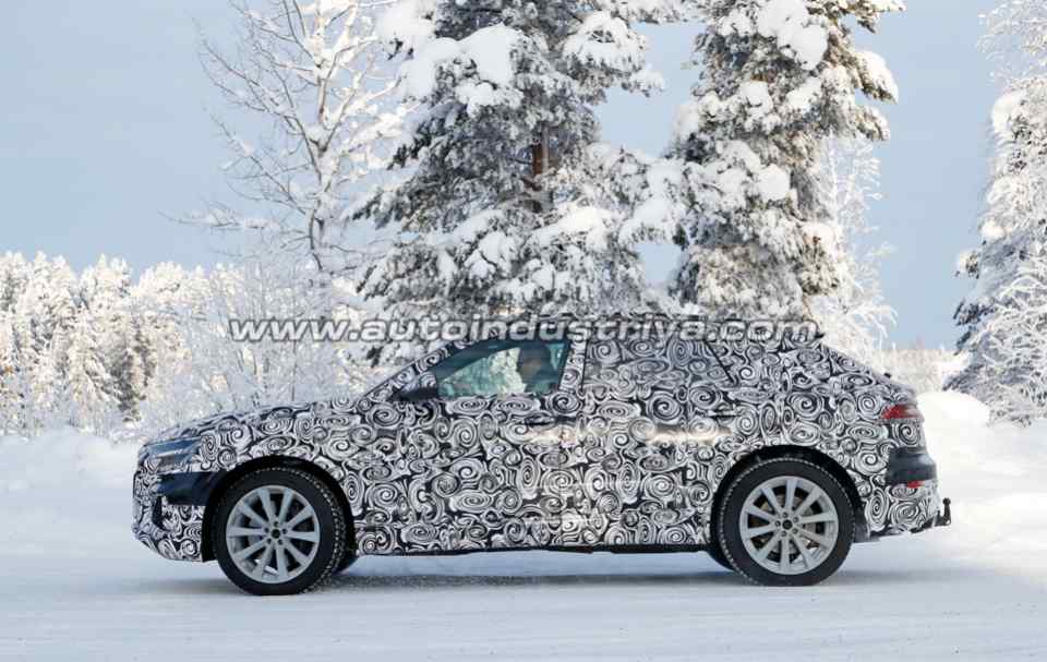Spied: High-performance Audi Q8 in the works?